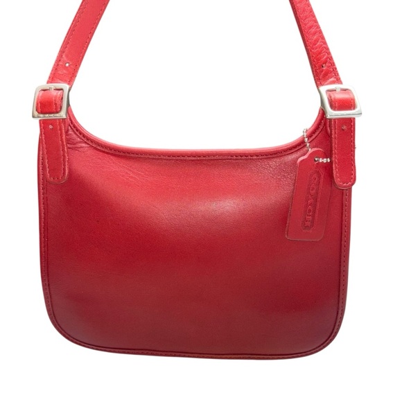 Coach | Vintage Minnie Hippie Flap Bag | Red Leather | Style 9142 | USA - Picture 1 of 11